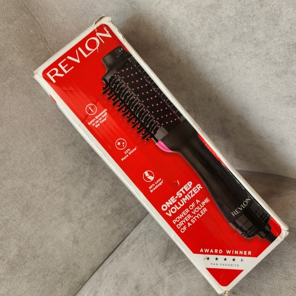 Revlon One Step Volumizer blow dryer brush black hair styling tool volume beauty - Picture 2 of 9